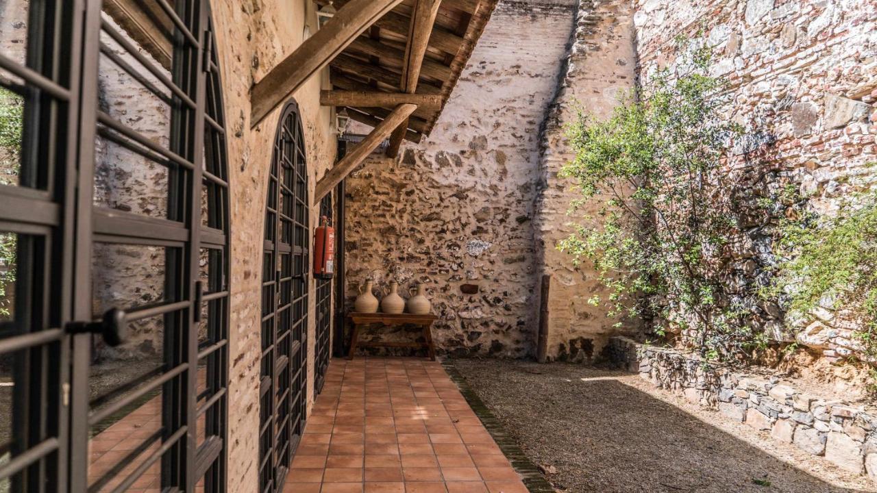 בית הארחה קזאיה דה לה סיירה 	Lagar De Vina Vieja מראה חיצוני תמונה